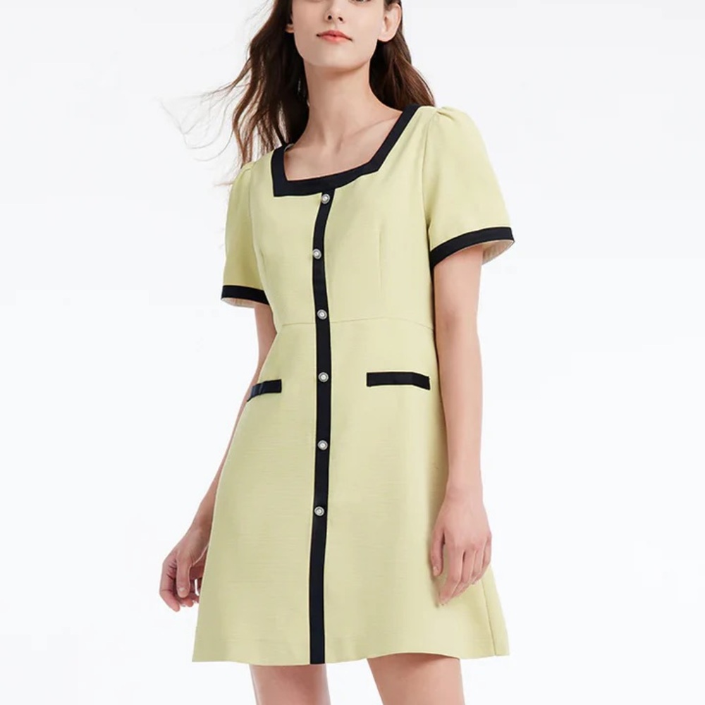 Goelia Chanel-like dress with bow